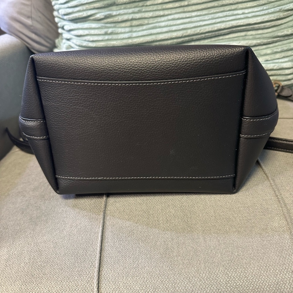 Coach Large Black Leather Bucket Bag - Picture 2 of 6